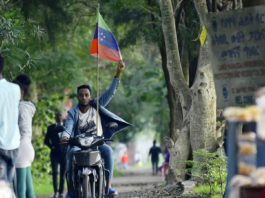 Ethiopia Activists Celebrate on Streets of Hawasa