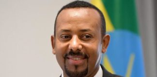 Ethiopians Congratulate Their Prime Minister After the Nobel Peace Prize