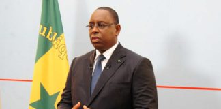Senegal Ends Phone Contracts for Civil Servants