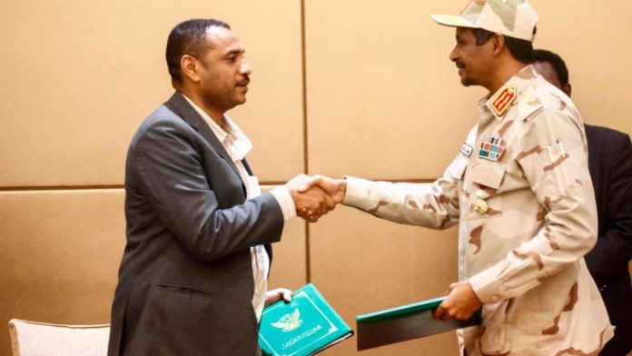Sudan: Military Sign Constitutional Declaration