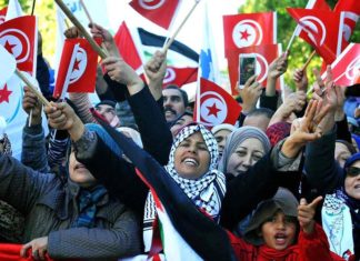 Tunisia's Economic Challenges After the Revolution
